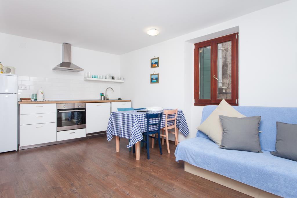 Apartment Zdenac Rovinj Szoba fotó